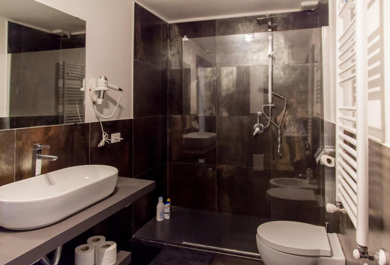 Niu Lux Apartments Генуа Екстериор снимка
